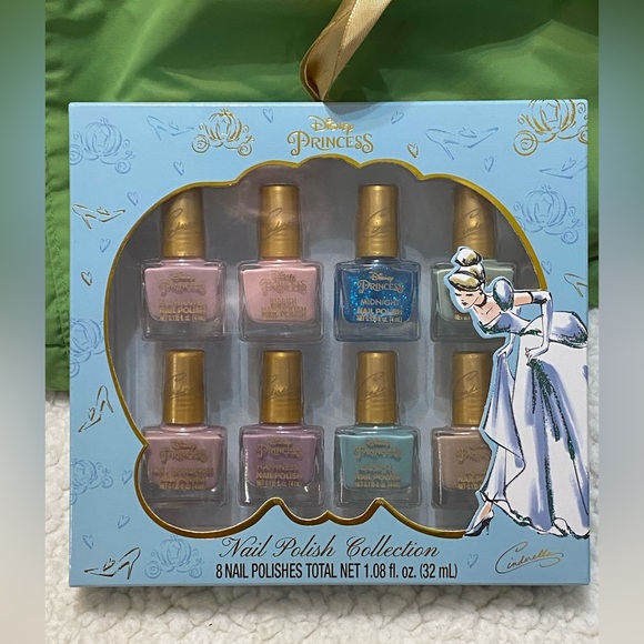 Disney Accessories - Disney Princess Nail Polish Collection 8 pack